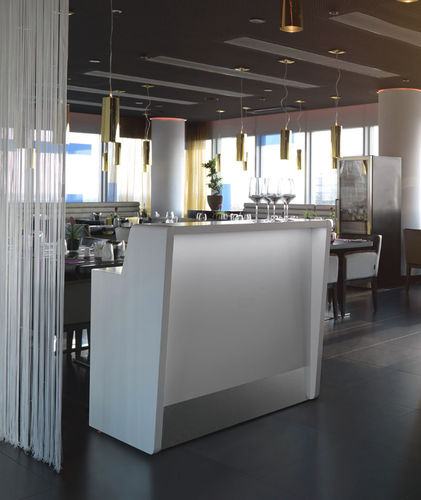 Banco reception luminoso - 1M RADIUS - MOREE - curvo / impiallacciato in legno / per ristorante