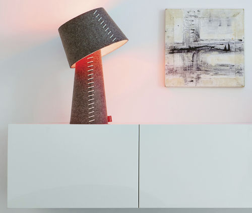 Lampada da tavolo - ALICE - MOREE - a sospensione / in feltro / design scandinavo