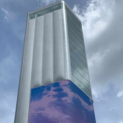 Rivestimento di facciata in pannelli - TEN SQUARE CAR VENDING MACHINE SINGAPORE - Vector Foiltec - ETFE Texlon® / verticale / 3D