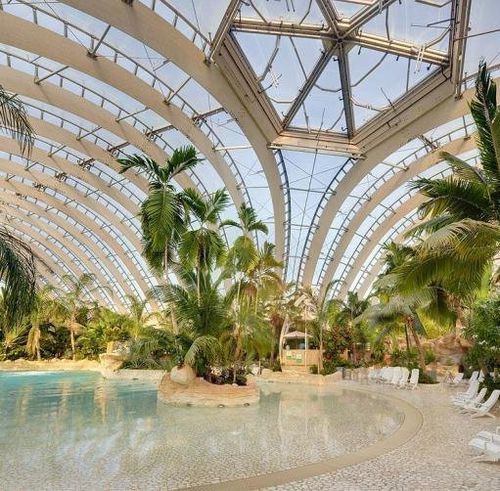 Sistema di copertura ETFE Texlon® - CENTER PARCS LES TROIS FORÊTS - Vector Foiltec - contract
