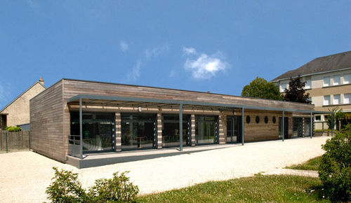 Edificio modulare - LES COLLINES PERCHE 244 m²  - Cougnaud - prefabbricato / in legno / per scuola