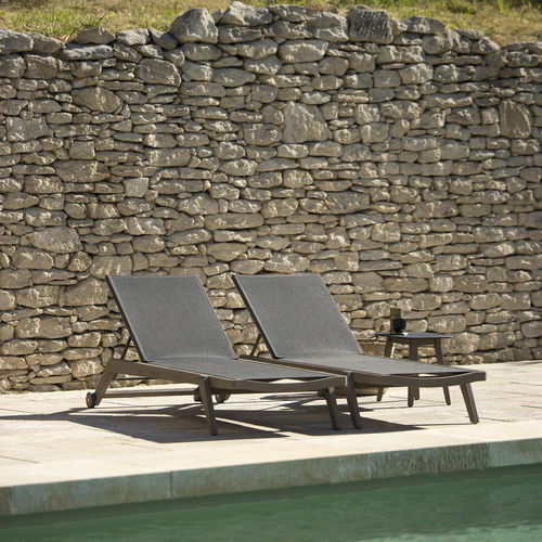 Lettino prendisole contemporaneo - COPENHAGUE - LES JARDINS - in Batyline® / in teak / contract