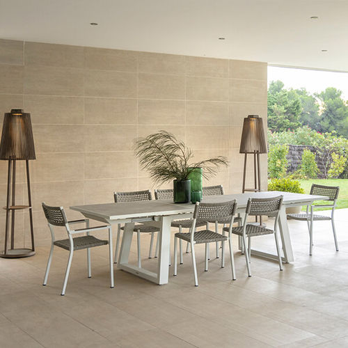 Tavolo contemporaneo - RANCHO - LES JARDINS - in alluminio / in ceramica / in cemento cerato