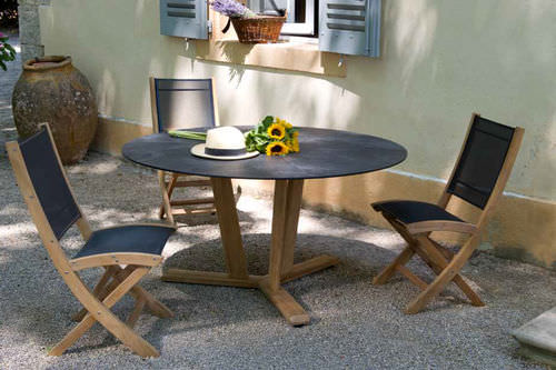 Tavolo contemporaneo - TEKURA - LES JARDINS - in teak / rotondo / da giardino