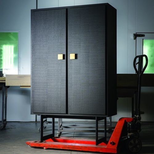 Credenza con piedi alti - Parka - PH Collection - contemporanea / in legno / in acciaio