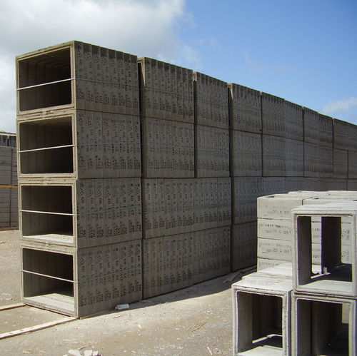 Pozzetto d'ispezione in calcestruzzo prefabbricato - HIC - CPM Group Ltd 