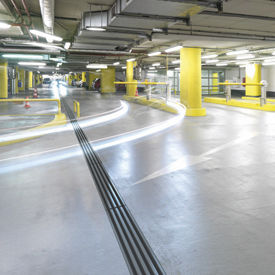 Canaletta a fessura - FILCOTEN PARKLINE - Elkington Gatic  - griglia in acciaio inox / per parcheggio