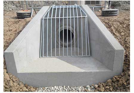 Muro di testa in cemento armato - F P McCann Ltd  - prefabbricato