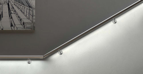 Corrimano in metallo - RAILING SYSTEM - AALCO METALS LIMITED - con illuminazione LED integrata