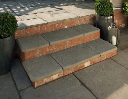 Gradino in calcestruzzo - COACH HOUSE  - Marshalls plc  - antiscivolo