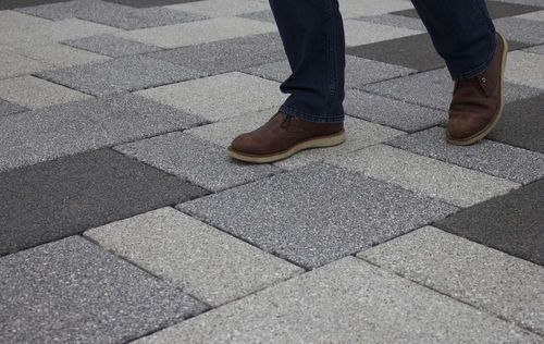 Pavé in calcestruzzo - CONSERVATION PRIORA - Marshalls plc  - drenante