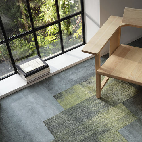 Moquette tufted - CHANGE AGENT - Milliken Contract  - bouclé / in nylon / contract