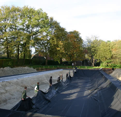 Membrana impermeabilizzante di protezione - ECOLAN® - CARLISLE Construction Materials GmbH - per piscina / in rotoli / elastica