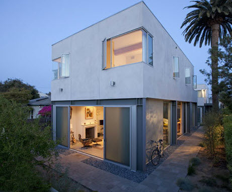 Casa modulare - VENICE SWELLHOUSE - OMD office of mobile design - contemporanea / a due piani / su ossatura metallica.