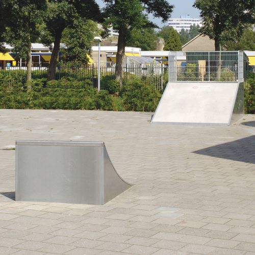 Quarter pipe per skatepark - S-RAVE - VelopA