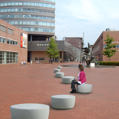 Pouf contemporaneo - SITSPOT - VelopA - in calcestruzzo / tondo / da giardino