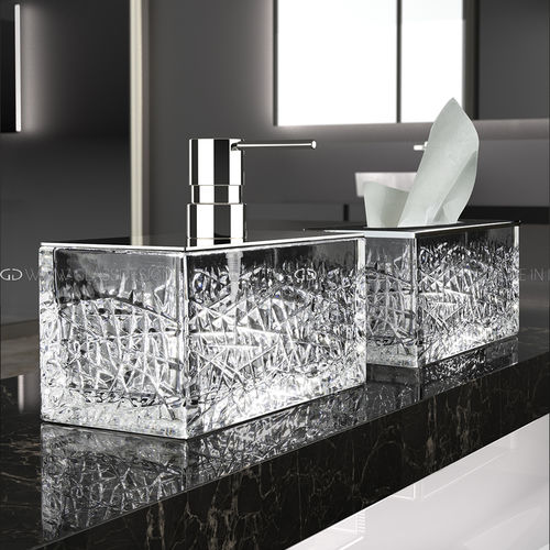 Distributore di sapone per uso residenziale - ICESSENCE ICE - GLASS DESIGN Srl - da appoggio / in cristallo / manuale