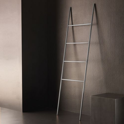 Scala portasalviette - STIFF - OML SRL - da terra / in acciaio inossidabile