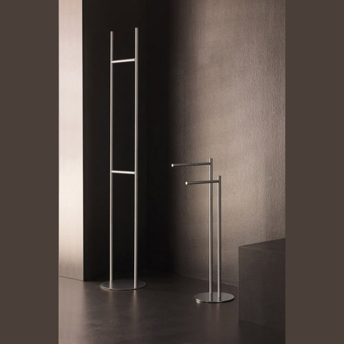 Portasalviette a 1 barra - STIFF - OML SRL - da terra / in metallo