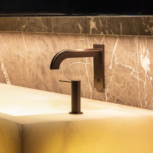 Bocca per lavabo in acciaio inossidabile - SIX52R - CEADESIGN - da parete / professionale / finitura satinata