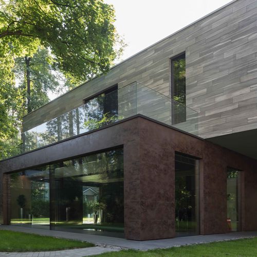 Rivestimento di facciata in pannelli - OXIDE - LAMINAM - in ceramica / verticale / testurizzato
