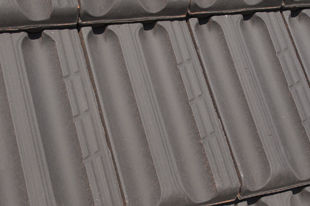 Tegola marsigliese - 155A84-155A85 - Tognana industrie e fornaci - in terracotta / grigia / smaltata