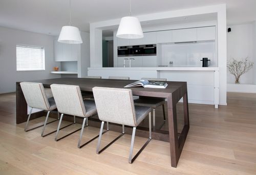 Tavolo da pranzo contemporaneo - MAAS - Odesi. Dutch Design Online - in legno / rettangolare / per uso residenziale