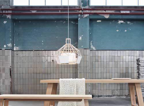 Lampada a sospensione - SATORI - Odesi. Dutch Design Online - in legno / design originale / con cavo