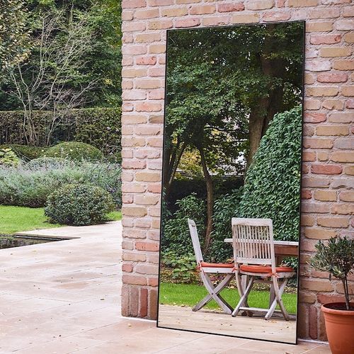 Specchio da esterno - Lucka Black XL - DEKNUDT MIRRORS  - a muro / da terra / per hotel