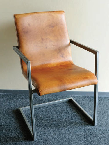Sedia contemporanea - TYSEN - HAZENKAMP FURNITURES BV - in pelle / con supporto in metallo / cantilever