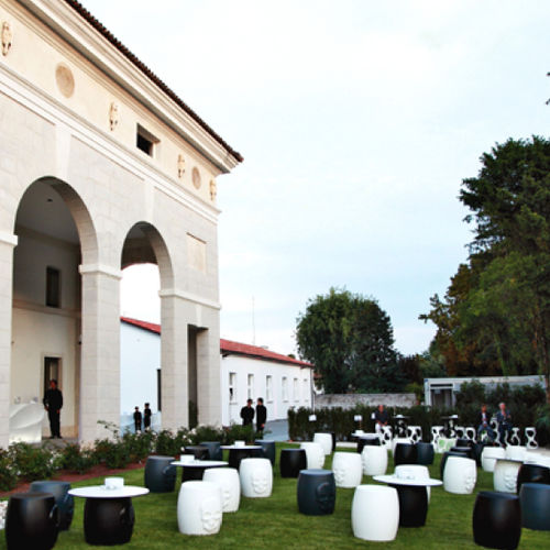 Sgabello contemporaneo - BART  - Myyour - in plastica / con base in polietilene / con base centrale