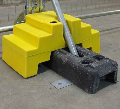 Sistema di fissaggio in plastica - BRACEBLOK™ - BATISEC  - in metallo / per recinzione / per esterni