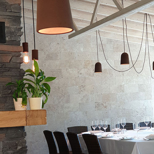 Rivestimento murale per interni - TRAVERTINO CERAMAT ANTIC - CERAMAT LEVANTE S.L (PIERRES DU MONDE)  - per ristorante / decorativo