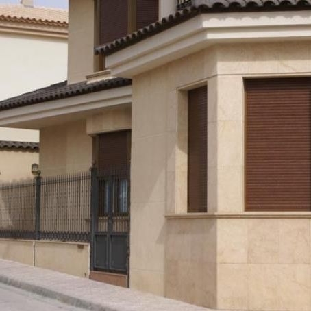 Rivestimento di facciata in fogli - MARES - CERAMAT LEVANTE S.L (PIERRES DU MONDE)  - in calcare / opaco