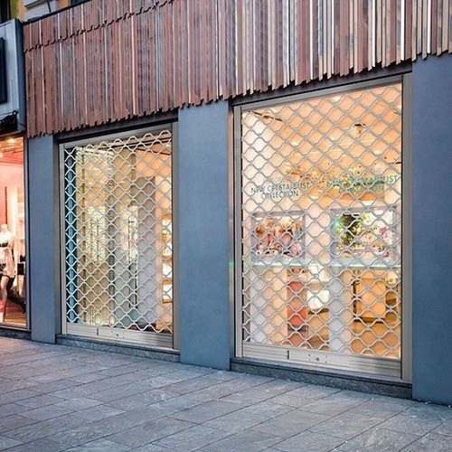 Porta metallica avvolgibile per negozio - FLEXIDOOR SA
