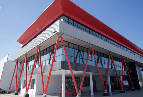 Facciata continua a montanti e traversi - GROUPE PREMIUM - Jet contractors - in pannello di vetro isolante