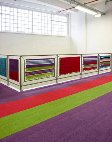 Moquette tufted - COLOR& - MODULYSS  - bouclé / sintetica / per il settore terziario