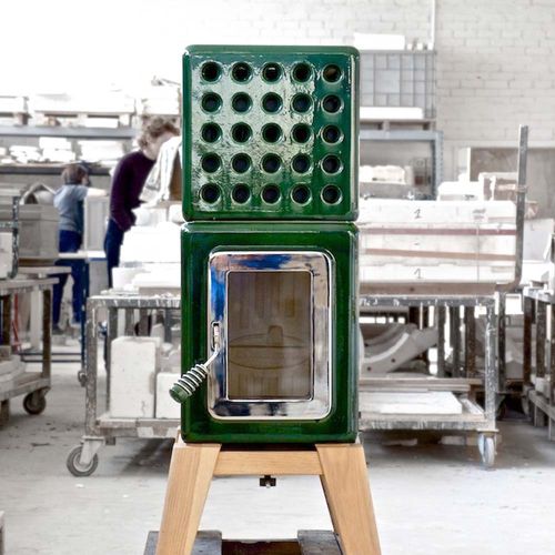 Stufa a legna - CUBISTACK WOOD - LA CASTELLAMONTE Stufe di Ceramica - 0 - 5 kW / 5 kW...10 kW / con piedi
