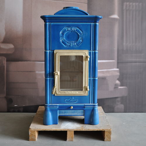 Stufa a legna - ONDA - LA CASTELLAMONTE Stufe di Ceramica - 0 - 5 kW / 5 kW...10 kW / da appoggio