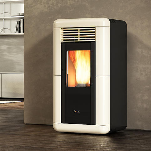 Stufa a pellet - MEDEA LUX - COLA GF WÄRMETECHNIK - 0 - 5 kW / 10 kW...20 kW / contemporanea