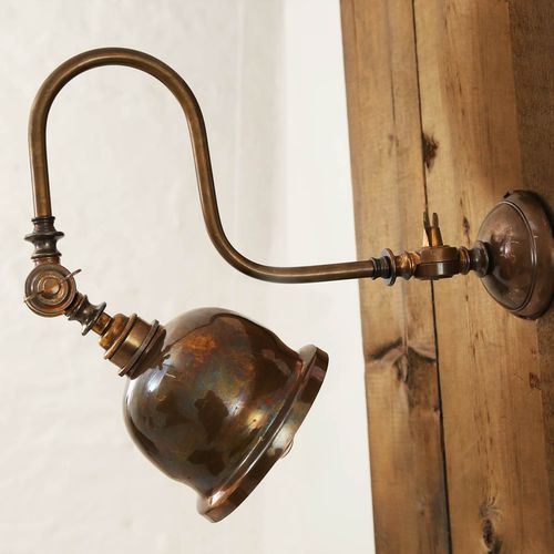 Applique vintage - APIA  - Mullan Lighting - da interno / in ottone / con braccio articolato