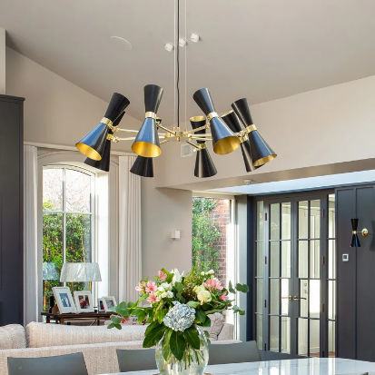 Lampadario contemporaneo - CAIRO MID-CENTURY - Mullan Lighting - in ottone / da 8 lampadine / contract