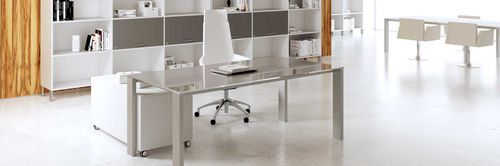 Scrivania contemporanea - MINIMAX - MASCAGNI - in legno / con 4 gambe / multimediale