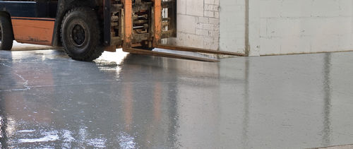 Pavimento in resina epossidica liquida - CLEAR COAT  - Watco Industrial Flooring - cerato / aspetto cemento / ad alta resistenza