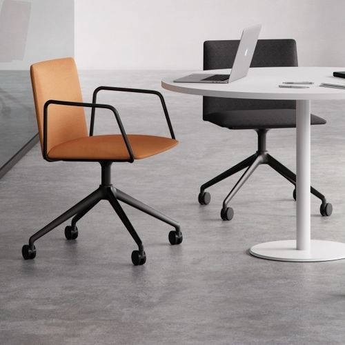 Sedia da ufficio contemporanea - STAMP - SEGIS - da interno / in tessuto / in pelle