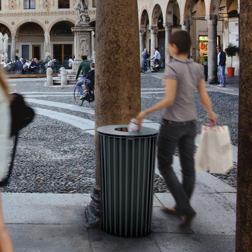Portarifiuti pubblico - 015  - URBANTIME - in acciaio galvanizzato / in acciaio inossidabile / in acciaio con rivestimento a polvere