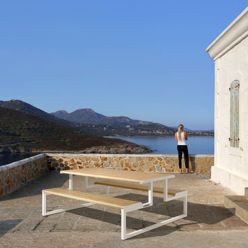 Tavolo da picnic contemporaneo - H24  - URBANTIME - in acciaio galvanizzato / in alluminio / con supporto in acciaio galvanizzato