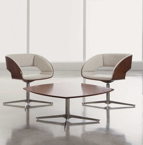 Tavolino basso contemporaneo - LUCI - Jasper Group - in legno / con supporto in metallo / rotondo