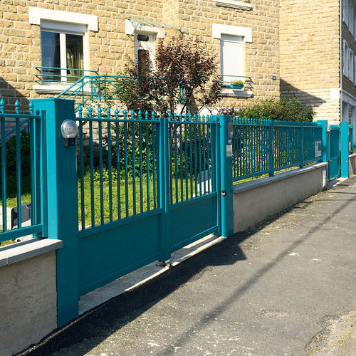 Recinzione a pannelli - PRAGUE - La Toulousaine - residenziale / in alluminio / rettangolare