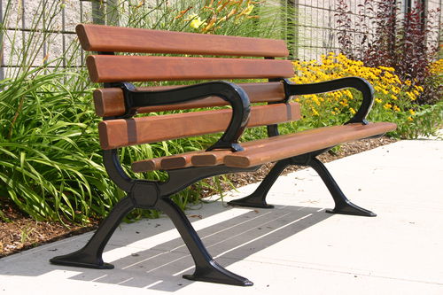 Panca per spazi pubblici classica - MLB100 - Maglin Site Furniture - in ipè / in ghisa di alluminio / in plastica